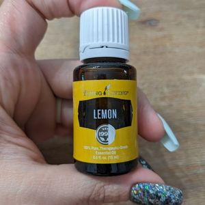 Young Living, lemon essential oil 15 ml